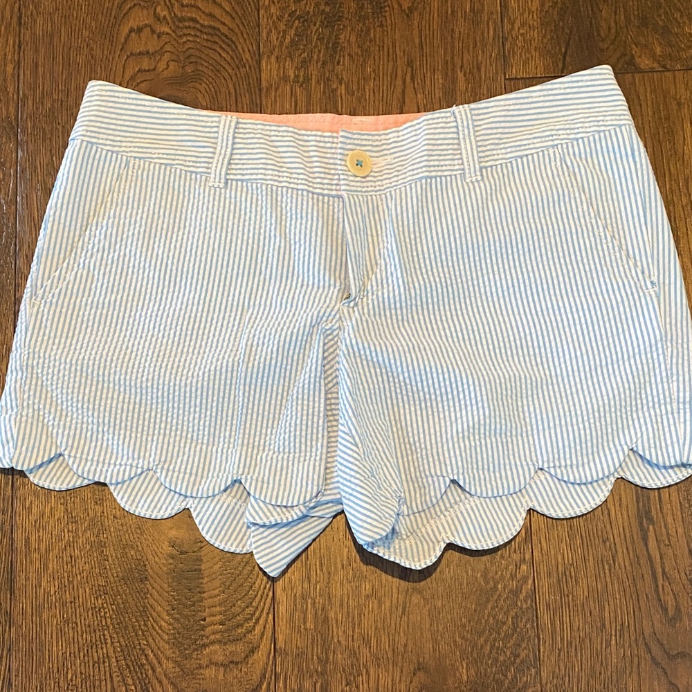 Lilly Blue & White Seersucker Buttercup Shorts - Sz 6